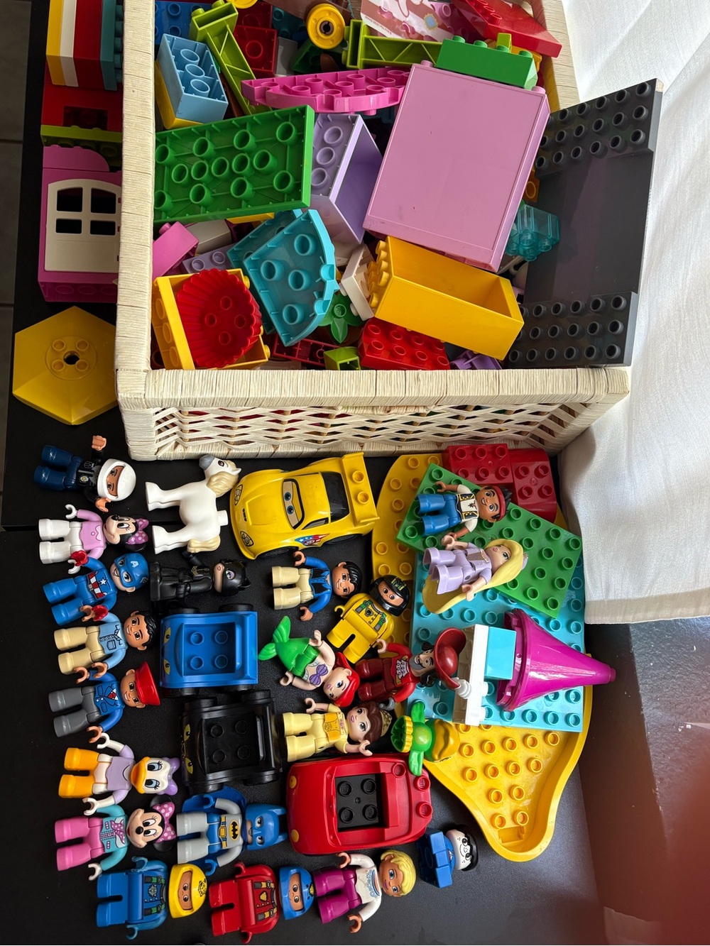 Huge lots of Lego Duplos